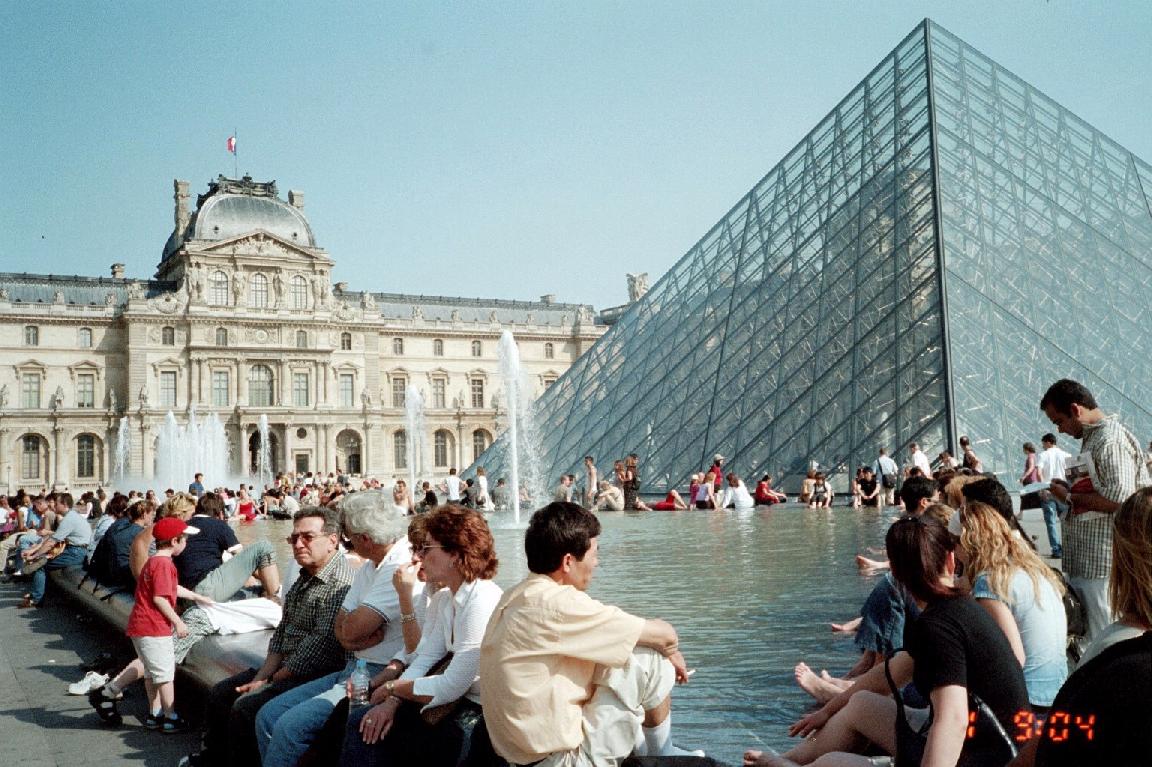 paris_louvre.html